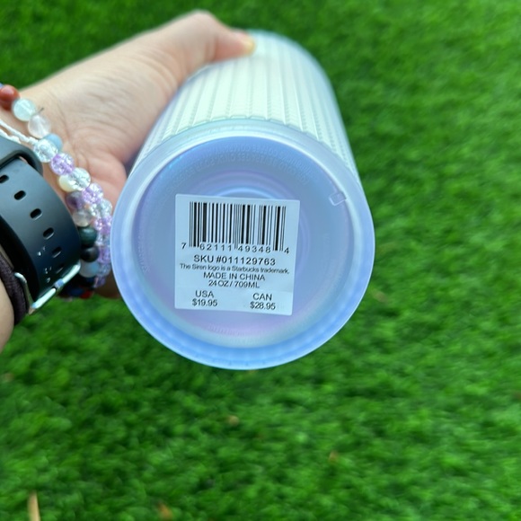 Unicorn grid Starbucks cup - Picture 4 of 4